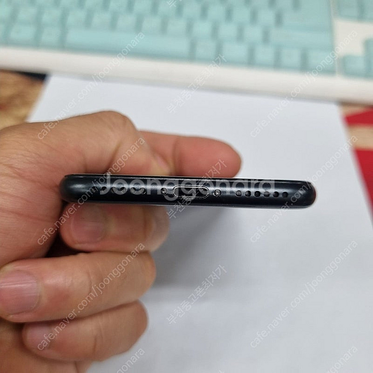 ) 205171 아이폰SE2 128 블랙 A+급 중고폰 17만 배터리85% 부천 신중동역 메인폰 자녀폰 업무폰 회사...--3